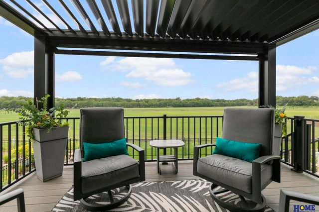10233 S 26th Street, Roca, NE 68430