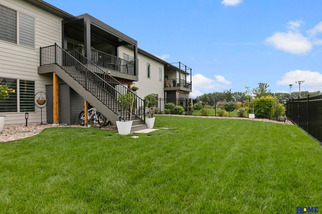 10233 S 26th Street, Roca, NE 68430