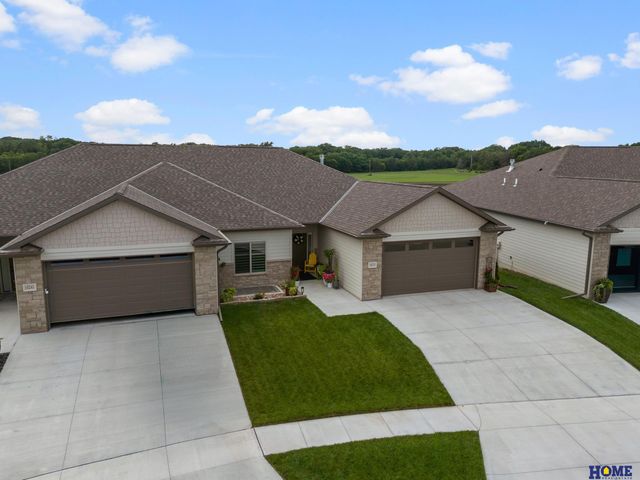 10233 S 26th Street, Roca, NE 68430