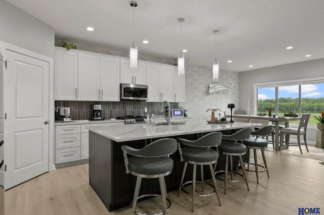 10233 S 26th Street, Roca, NE 68430