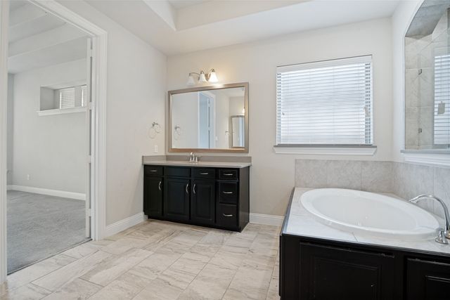 2802 Merlot Circle, Rowlett, TX 75088