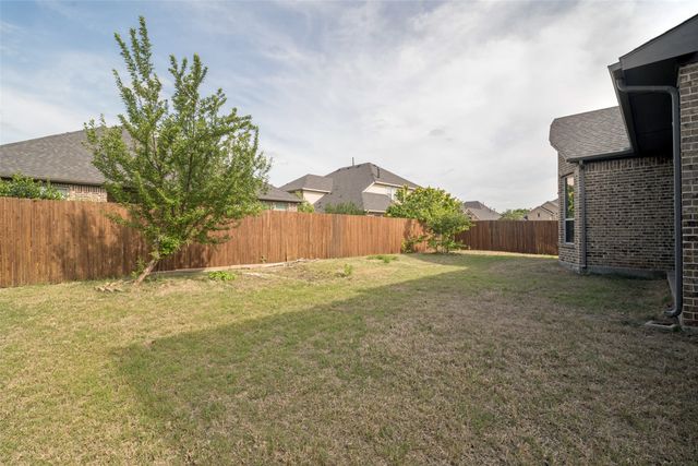 2802 Merlot Circle, Rowlett, TX 75088