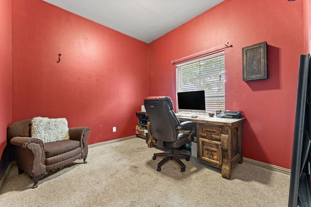 705 Royal Oak Court, Burleson, TX 76028