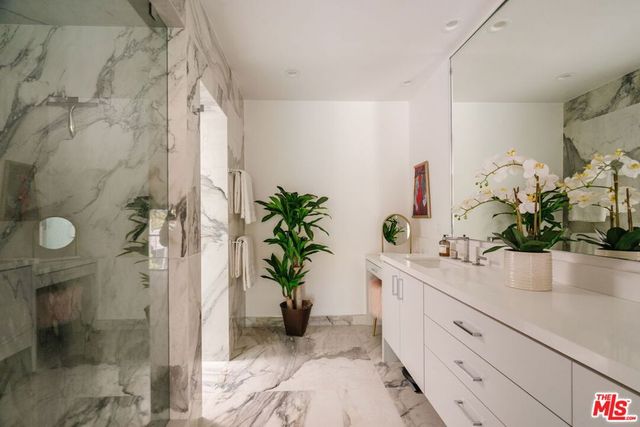 4608 Glencoe Avenue 3, Marina Del Rey, CA 90292