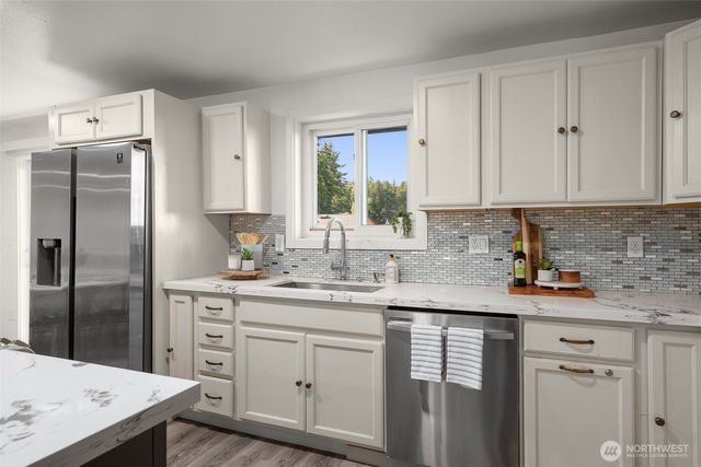 8517 188th Court E, Puyallup, WA 98375