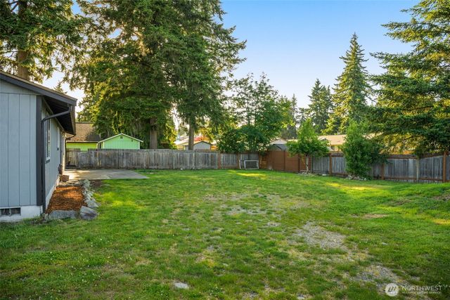 8517 188th Court E, Puyallup, WA 98375