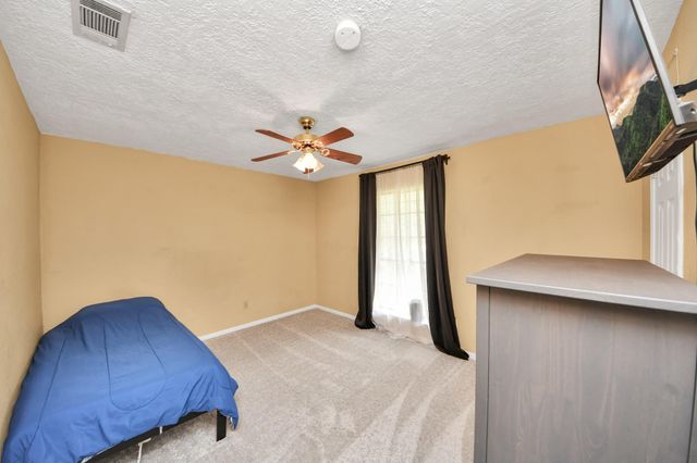 10602 Sagebriar Drive, Houston, TX 77089