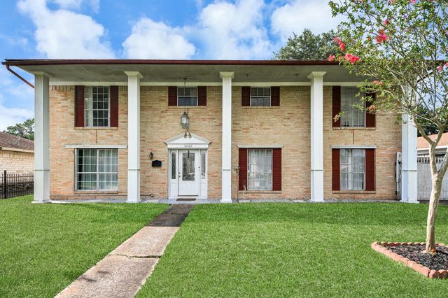 10602 Sagebriar Drive, Houston, TX 77089