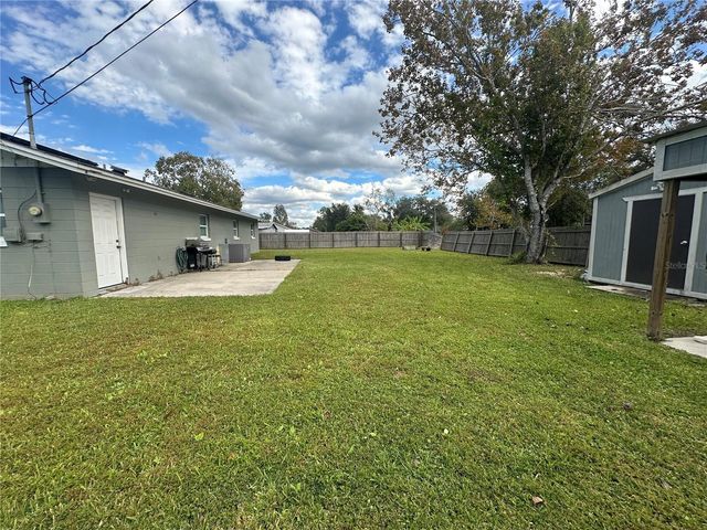 4850 LAKE SHORE DRIVE, St Cloud, FL 34772