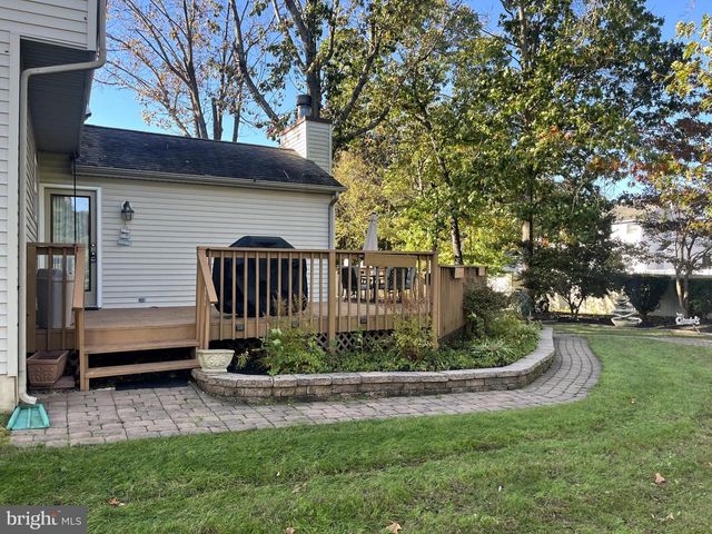 870 LONGWOOD DR, Vineland, NJ 08361