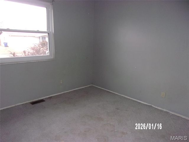 2328 Urbandale Drive, Florissant, MO 63031