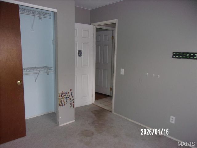 2328 Urbandale Drive, Florissant, MO 63031