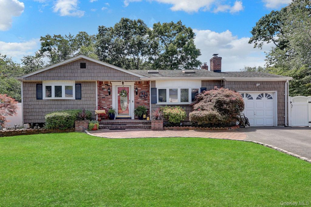 408 Oceanside Street, Islip Terrace, NY 11752 — exterior