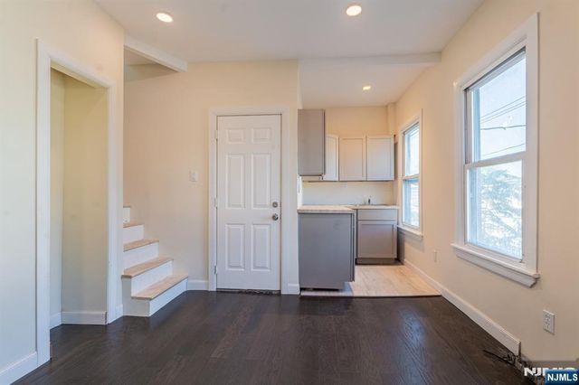 446 24th Street, Paterson, NJ 07514