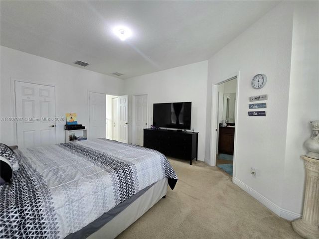 11938 SW 26th Ct, Miramar, FL 33025