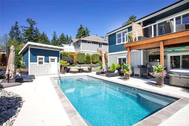 3821 Connelly Avenue, Bellingham, WA 98229