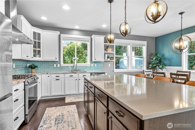 3821 Connelly Avenue, Bellingham, WA 98229