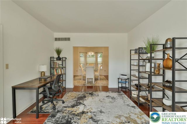 369 Lenape Trail, Upper Macungie Twp, PA 18104