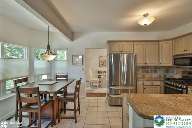 369 Lenape Trail, Upper Macungie Twp, PA 18104