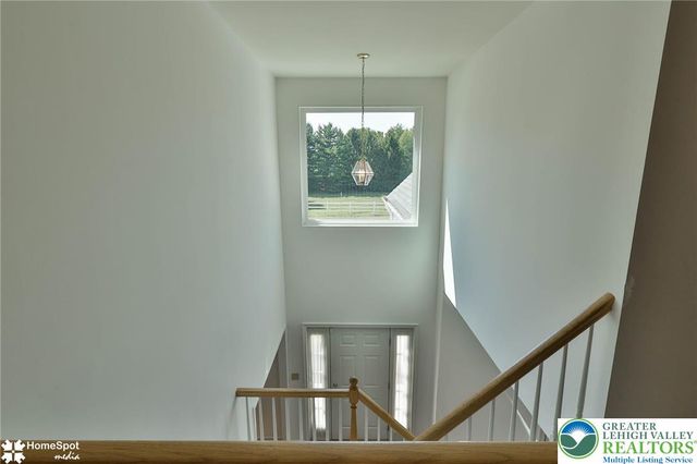 369 Lenape Trail, Upper Macungie Twp, PA 18104
