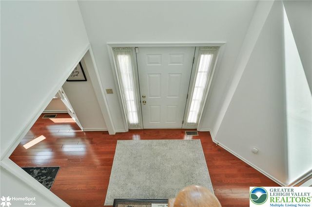 369 Lenape Trail, Upper Macungie Twp, PA 18104