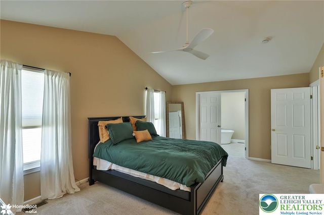 369 Lenape Trail, Upper Macungie Twp, PA 18104