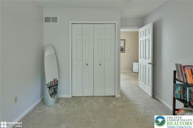 369 Lenape Trail, Upper Macungie Twp, PA 18104