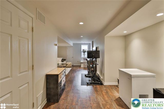 369 Lenape Trail, Upper Macungie Twp, PA 18104