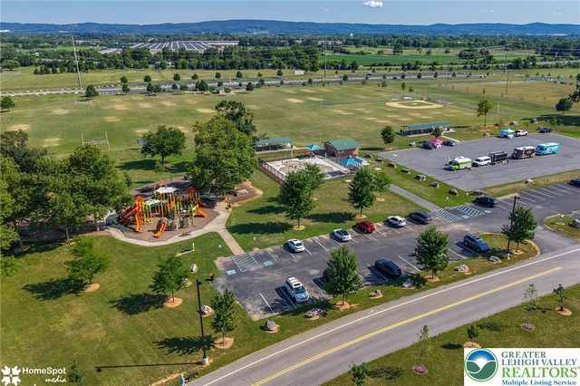 369 Lenape Trail, Upper Macungie Twp, PA 18104