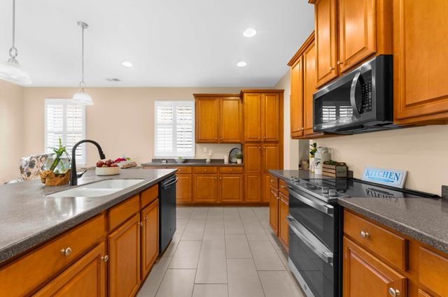 161 Berwick Drive, Summerville, SC 29483