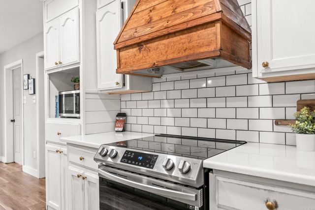 885 Mt Carmel, Cabot, AR 72023