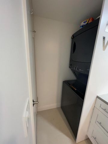 2101 21st Lane, Greenacres, FL 33463