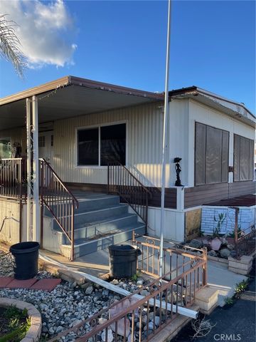 4400 Florida, Hemet, CA 92545