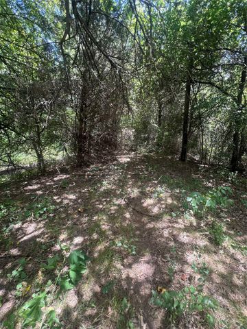 11300 S Stewart Pkwy, Lillian, TX 76061