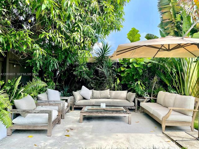 3538 SW 1 Avenue st, Miami, FL 33145