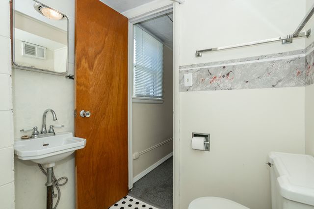 5413 SW 19th Street, Des Moines, IA 50315