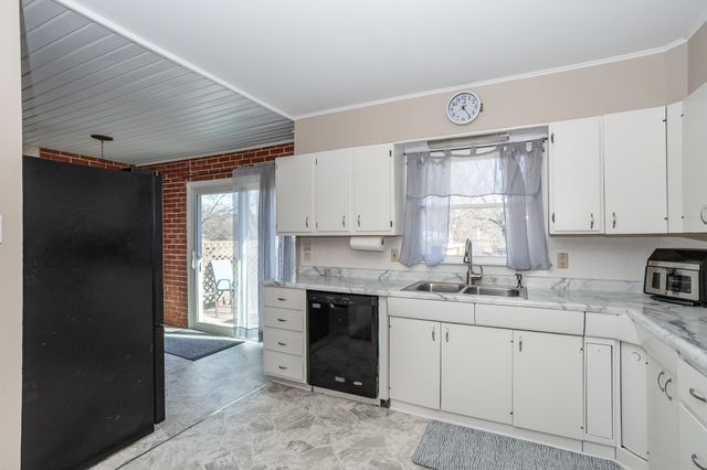 5413 SW 19th Street, Des Moines, IA 50315