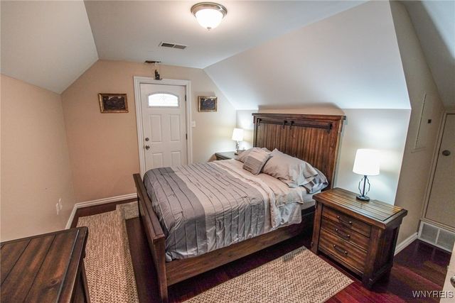 67 #1 Harvard Place, Buffalo, NY 14209