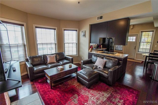 67 #1 Harvard Place, Buffalo, NY 14209