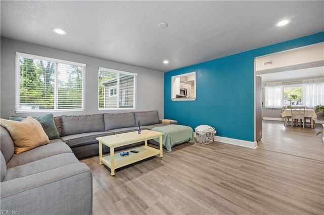 4321 Fontana Court, Chesapeake, VA 23325