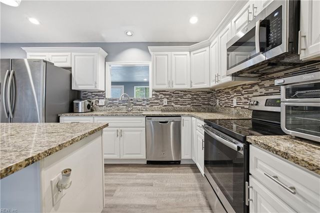 4321 Fontana Court, Chesapeake, VA 23325