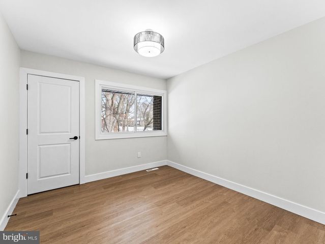 324 EVANSTON DR, Hightstown, NJ 08520