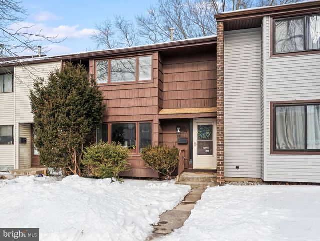 324 EVANSTON DR, Hightstown, NJ 08520