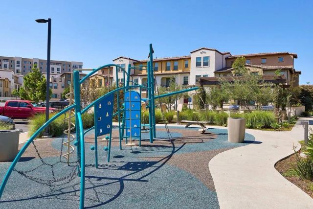 1836 Red Willow Way, Oceanside, CA 92056