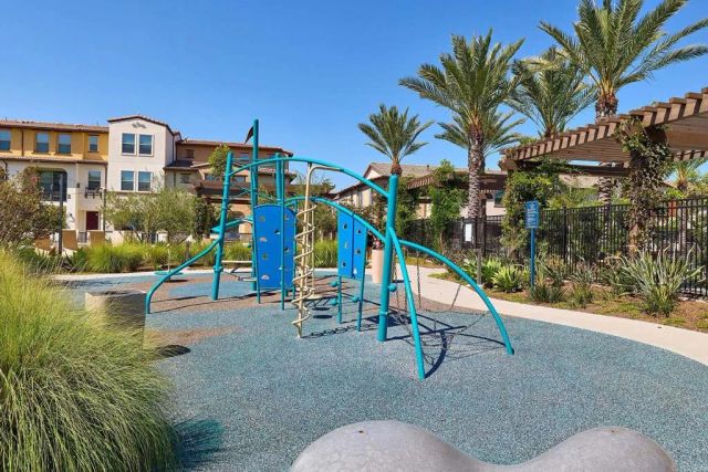 1836 Red Willow Way, Oceanside, CA 92056