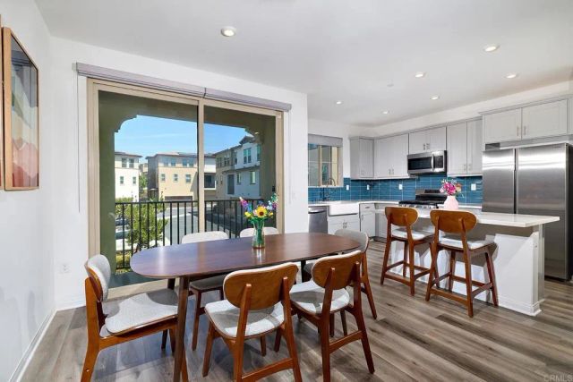 1836 Red Willow Way, Oceanside, CA 92056