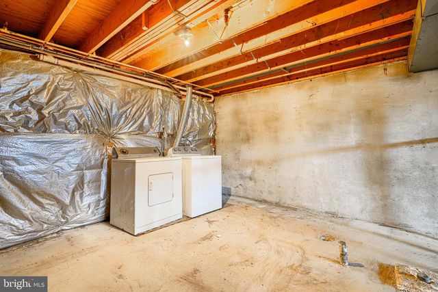 3416 ROUND RD, Baltimore, MD 21225