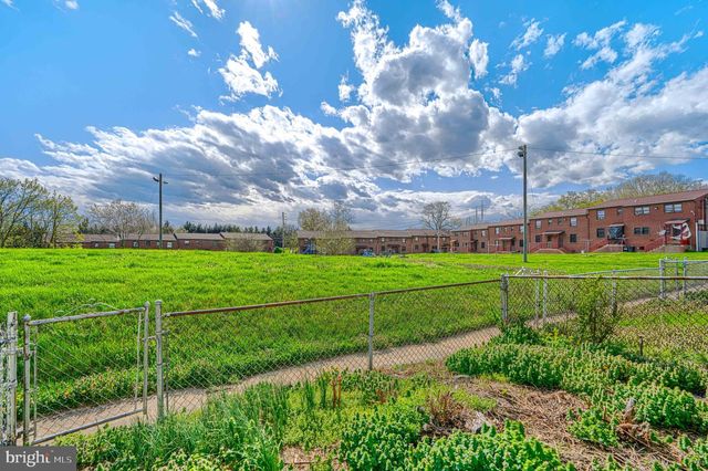 3416 ROUND RD, Baltimore, MD 21225