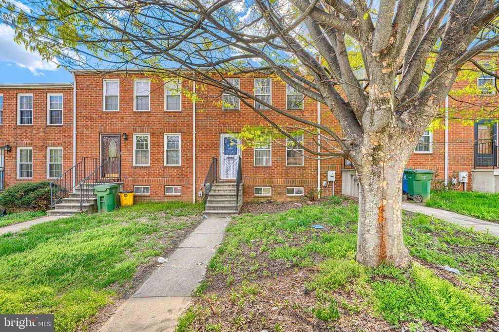 3416 ROUND RD, Baltimore, MD 21225