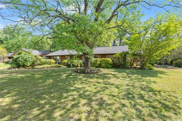 1399 Stephens Drive NE, Atlanta, GA 30329